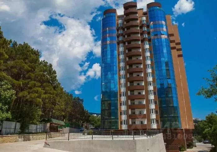 Гараж в Крым, Ялта ул. Кривошты, 11А (16 м) - Фото 1