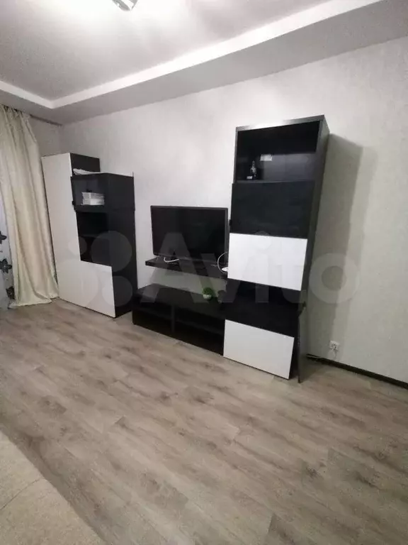 1-к. квартира, 38 м, 1/12 эт. - Фото 1