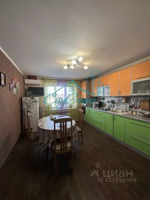 Дом в Оренбургская область, Орск пос. Кирпичный, ул. Подгорная (100 м) - Фото 2