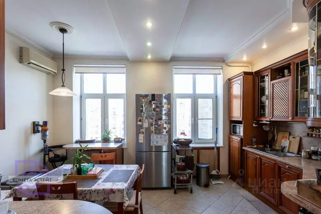 4-к кв. Москва 1-й Гончарный пер., 7 (134.3 м) - Фото 0