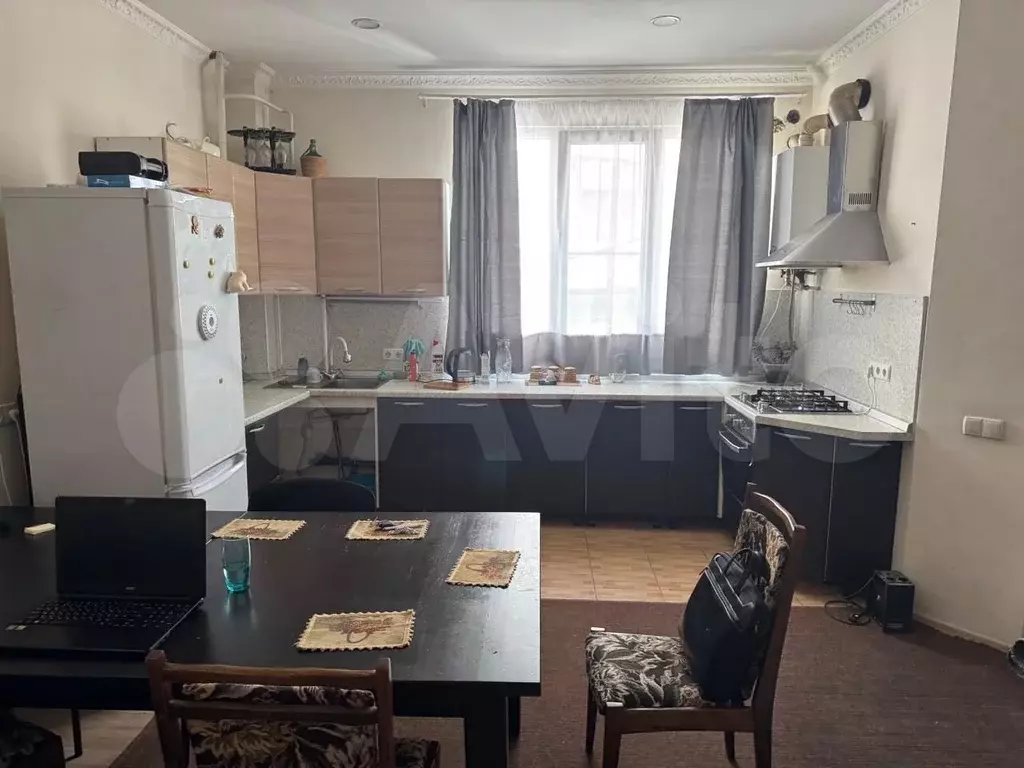 2-к. квартира, 70 м, 2/4 эт. - Фото 0