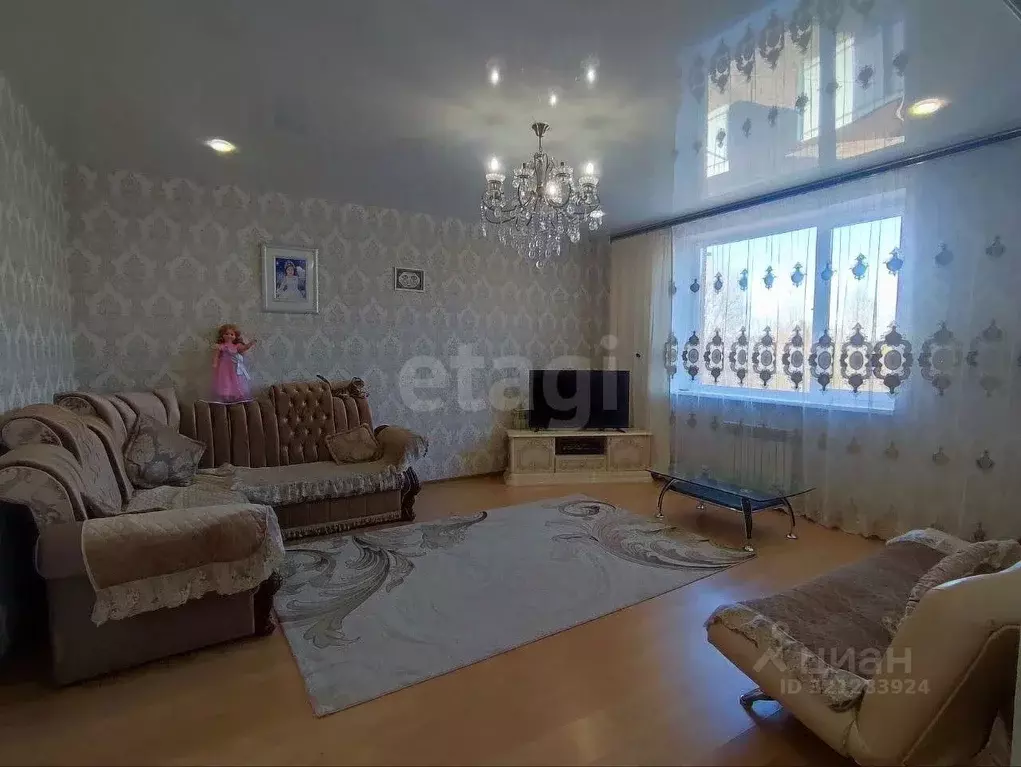 Дом в Ярославская область, Некрасовское рп ул. Чистые пруды, 3 (163 м) - Фото 1