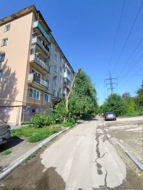 1-к. квартира, 30,5 м, 2/5 эт. - Фото 0