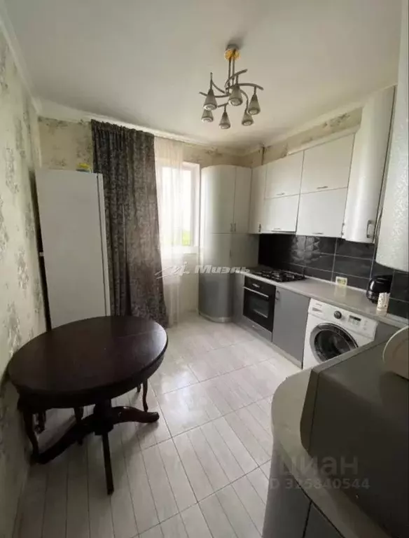 1-к кв. Крым, Симферополь ул. Трубаченко, 16А (41.0 м) - Фото 1