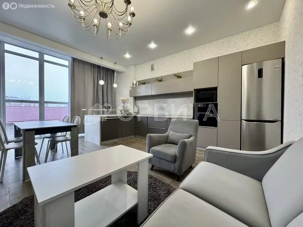 1-комнатная квартира: Тюмень, улица Короленко, 12 (81.1 м) - Фото 2