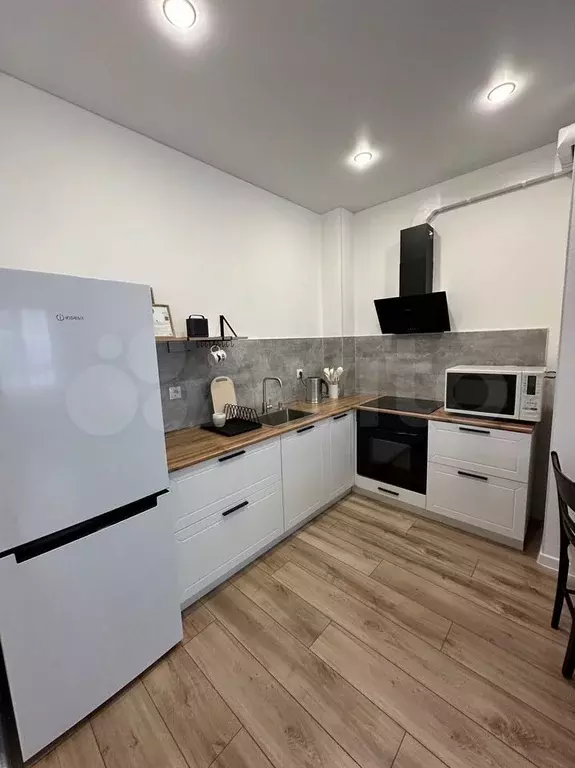1-к. квартира, 41 м, 11/25 эт. - Фото 0