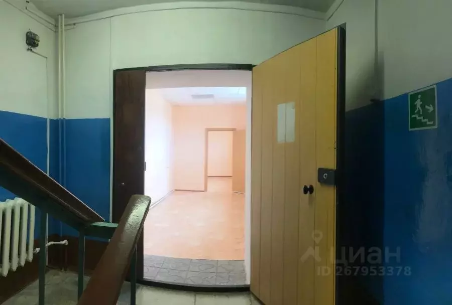 Склад в Тюменская область, Тюмень ул. 30 лет Победы, 38А (25 м) - Фото 1