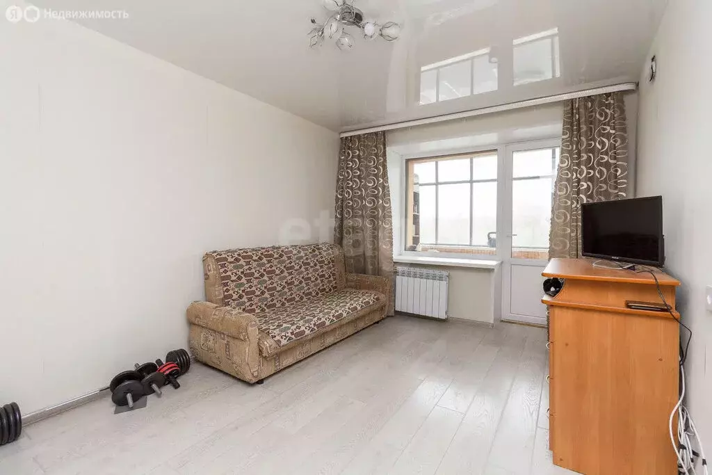1-комнатная квартира: Тюмень, Курортная улица, 53 (33 м) - Фото 0