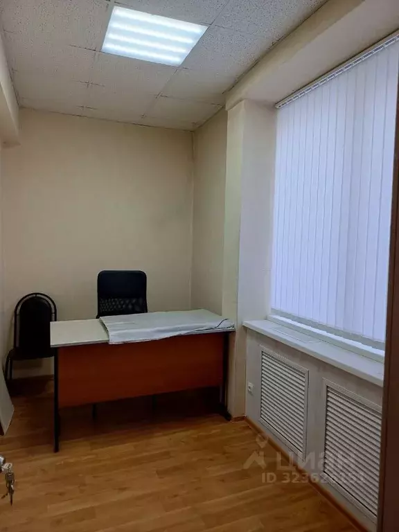 Офис в Тверская область, Тверь Циммервальдская ул., 24 (11 м) - Фото 1