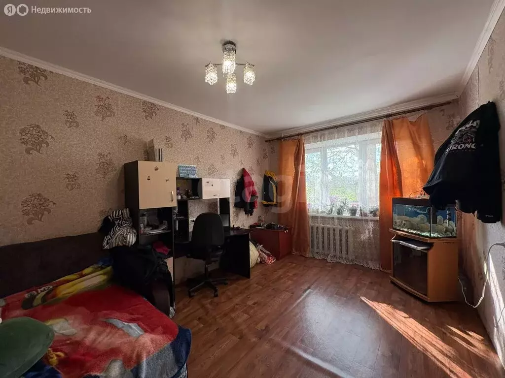 3-комнатная квартира: Симферополь, улица 1-й Конной Армии, 74 (65 м) - Фото 2