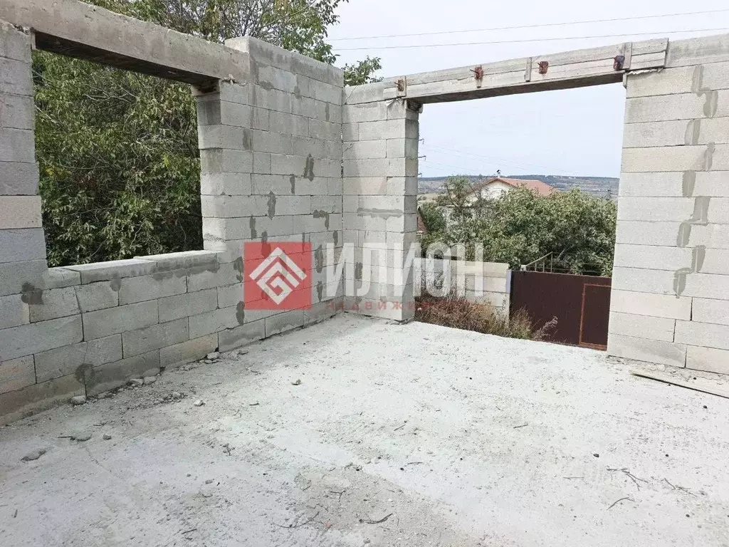 Дом в Севастополь ул. Новикова (100 м) - Фото 2