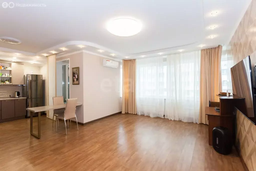 3-комнатная квартира: Абакан, проспект Дружбы Народов, 43 (83.3 м) - Фото 0