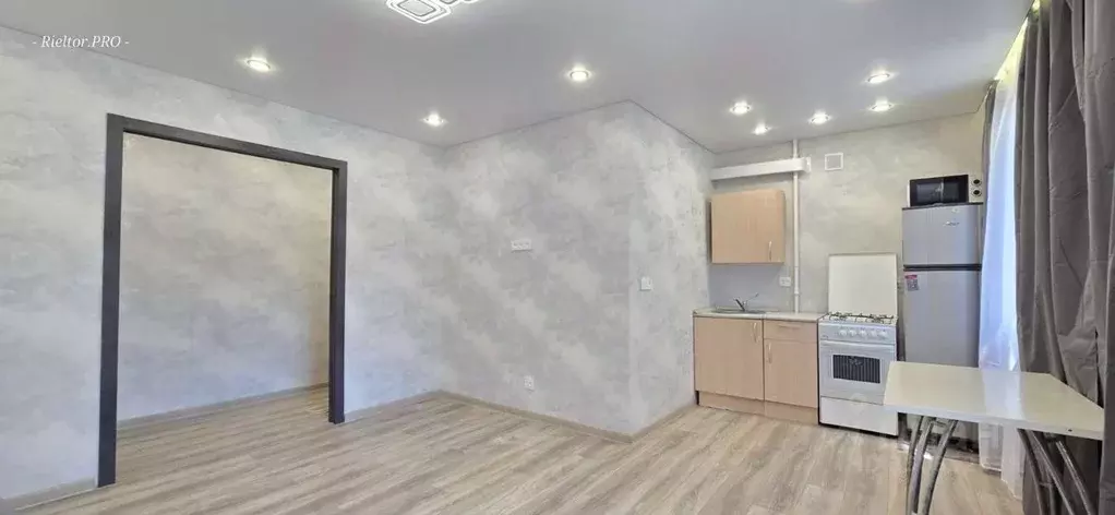 2-к кв. Волгоградская область, Волгоград Богунская ул., 28А (42.0 м) - Фото 1