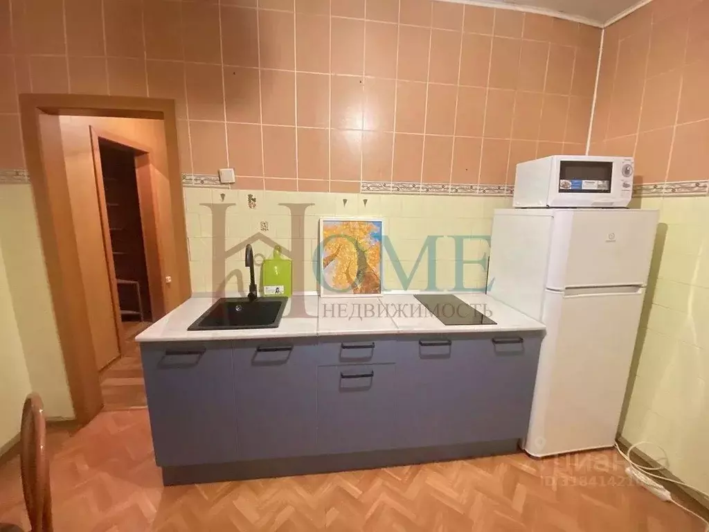 3-к кв. Новосибирская область, Новосибирск ул. Богдана Хмельницкого, ... - Фото 0