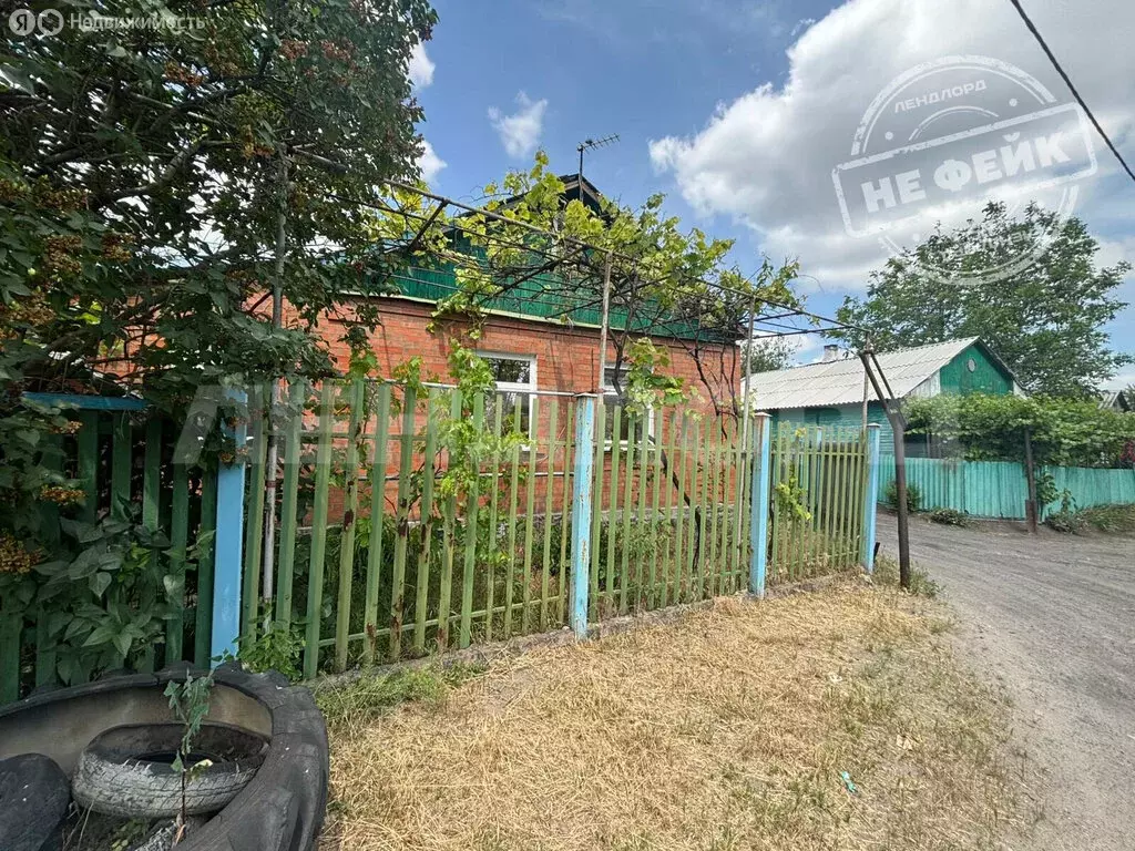 Дом в Новочеркасск, улица Грибоедова (50 м) - Фото 1