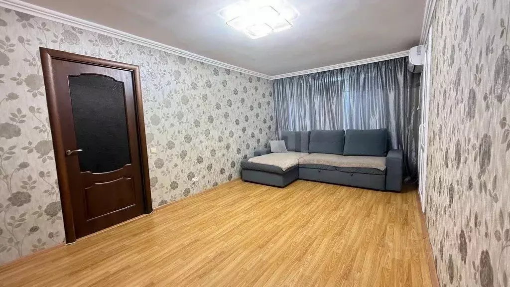 2-к кв. Адыгея, Майкоп ул. Димитрова, 5 (44.3 м) - Фото 0