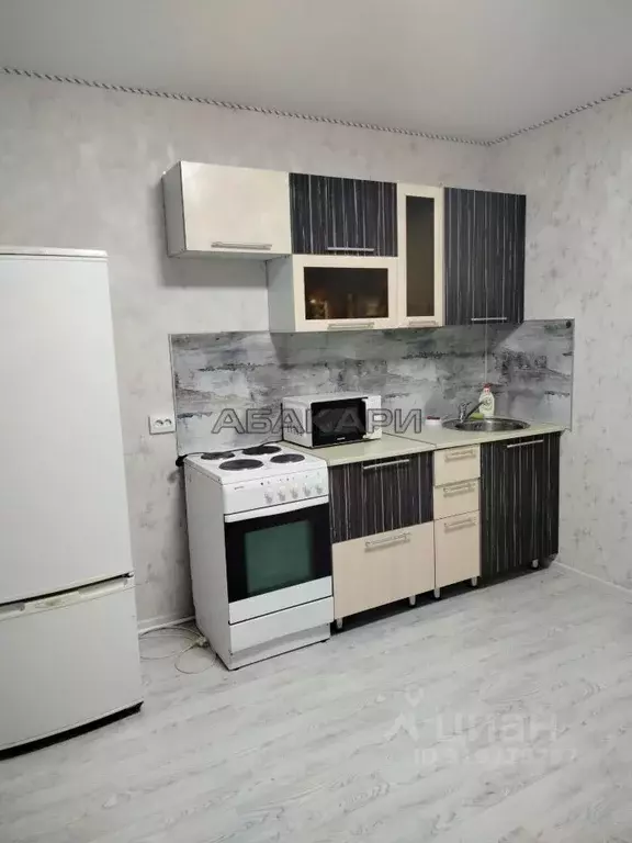 1-к кв. Красноярский край, Красноярск Аральская ул., 53 (42.0 м) - Фото 1