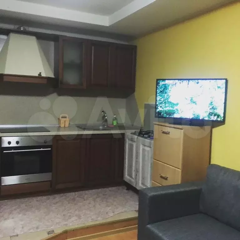 Комната 28 м в 2-к., 2/3 эт. - Фото 1