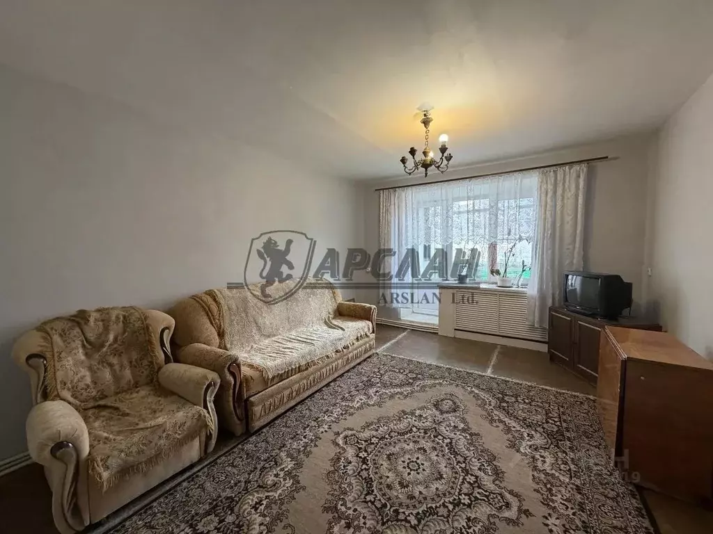 3-к кв. Татарстан, с. Высокая Гора ул. Большая Красная, 224 (59.5 м) - Фото 1