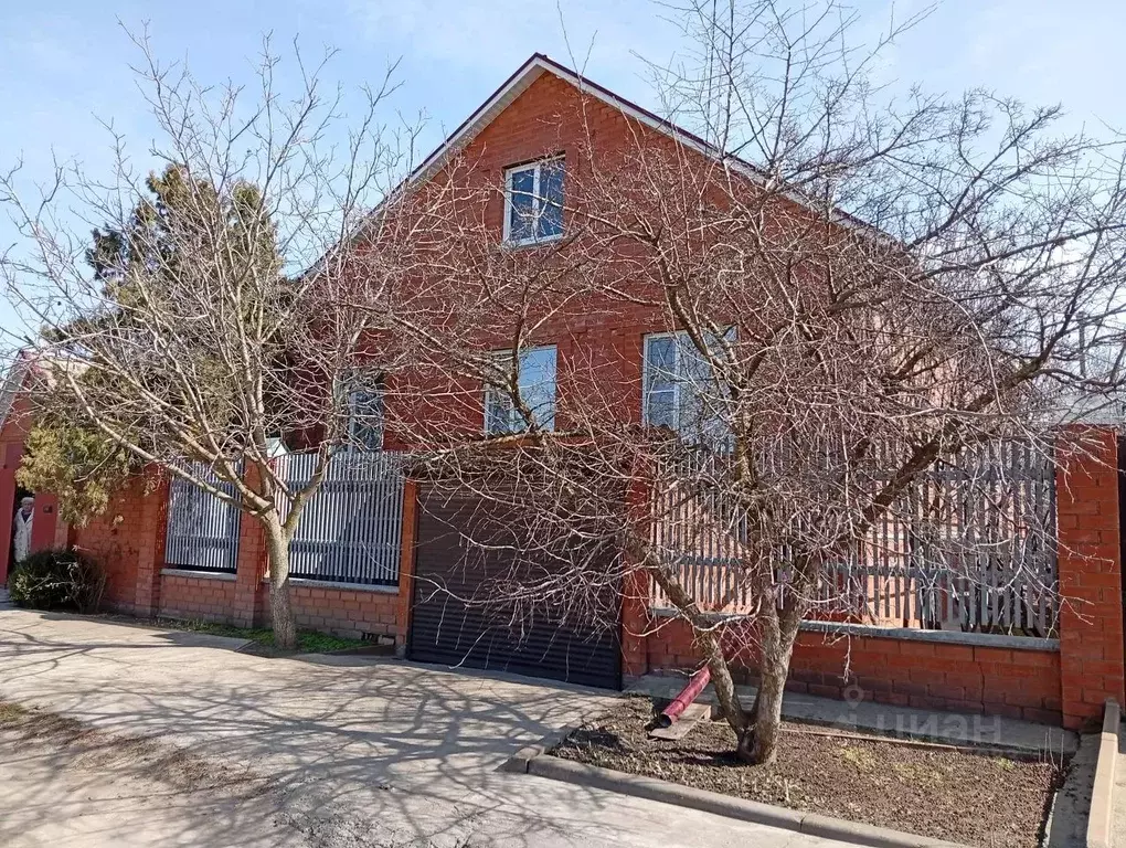 Дом в Ростовская область, Сальск Озерная ул. (221 м) - Фото 2