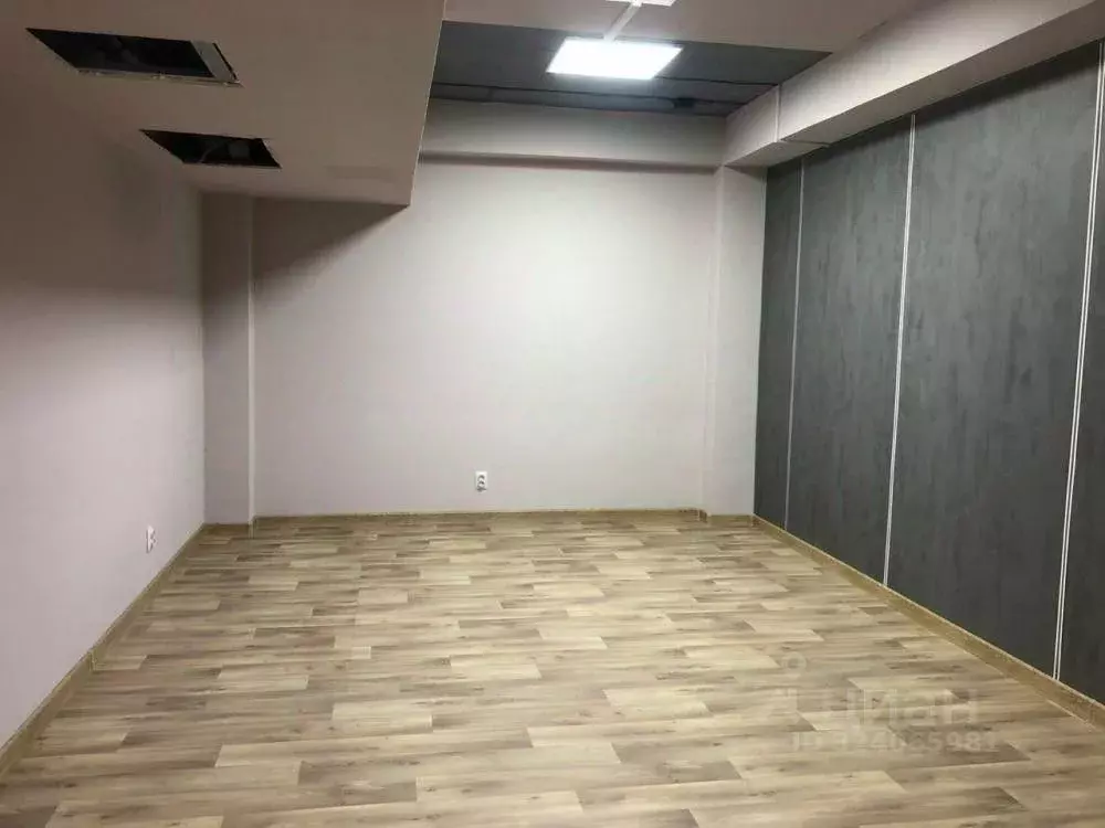 Помещение свободного назначения в Иркутская область, Иркутск ул. ... - Фото 2