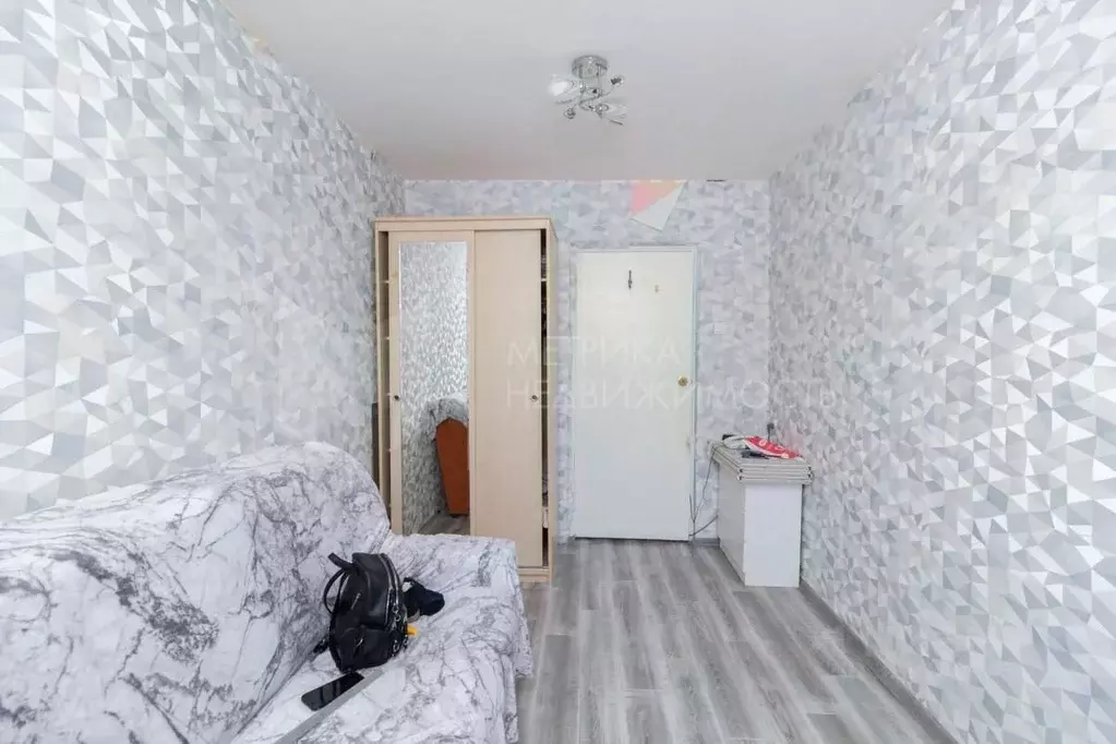 3-к кв. Тюменская область, Тюмень ул. Воровского, 29 (60.9 м) - Фото 1