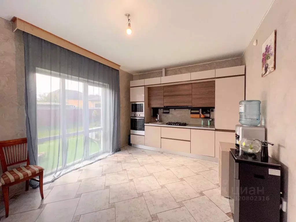 Дом в Оренбургская область, Оренбургский район, с. Ивановка Советская ... - Фото 1