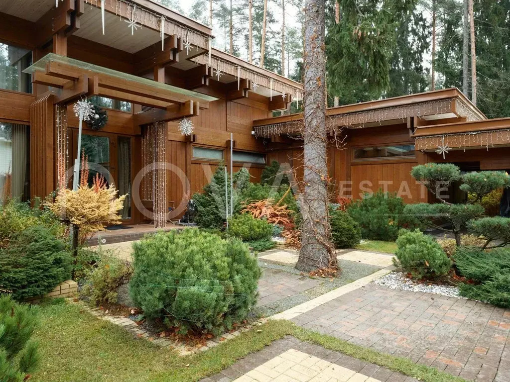 Дом в Санкт-Петербург пос. Комарово, ул. Курортная (456 м) - Фото 1