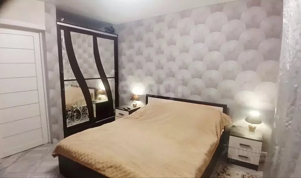 Дом в Саратовская область, Марксовский район, Приволжское ... - Фото 1