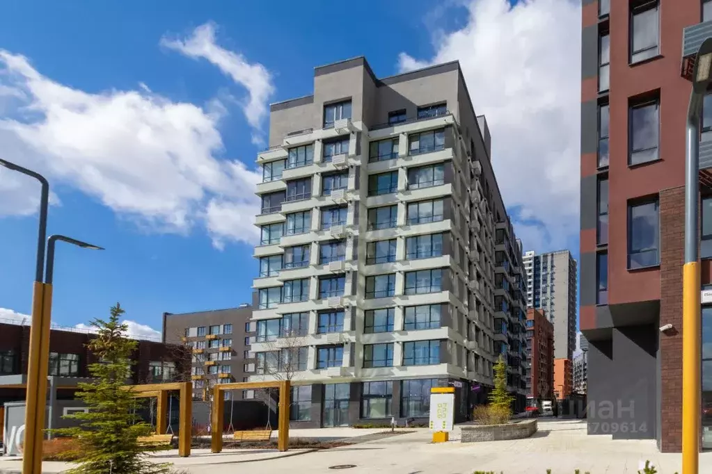 3-к кв. Тюменская область, Тюмень ул. Разведчика Кузнецова, 5 (89.4 м) - Фото 1