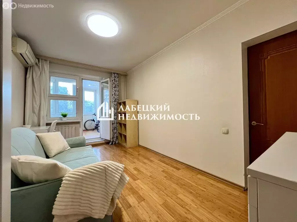 3-комнатная квартира: Москва, улица Дыбенко, 22к2 (73 м) - Фото 2