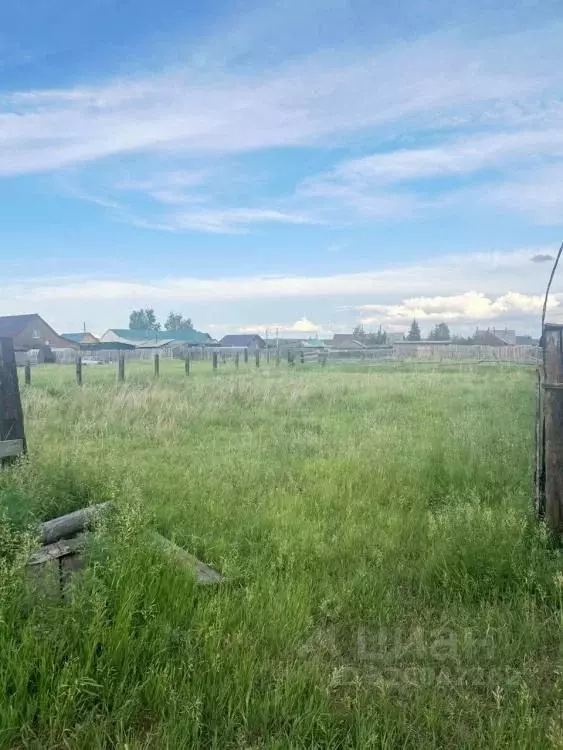 Участок в Иркутская область, Иркутский муниципальный округ, с. ... - Фото 0