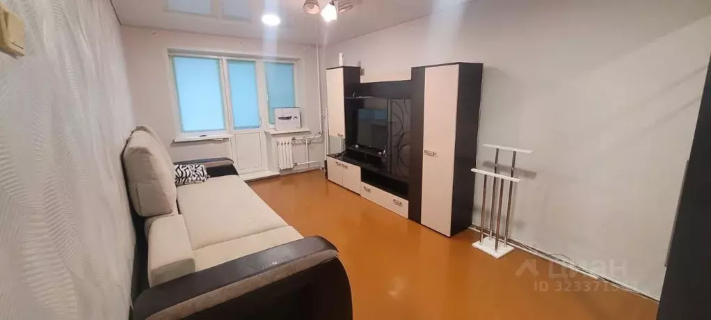 1-к кв. Хакасия, Абакан ул. Дзержинского, 183 (31.4 м) - Фото 1