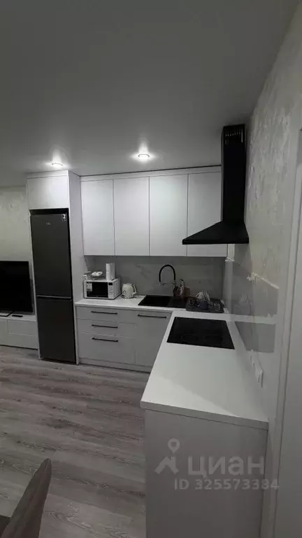 Студия Саратовская область, Саратов ул. Имени Н.Г. Чернышевского, 108А ... - Фото 1