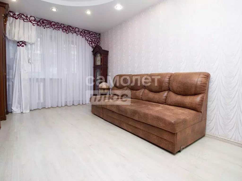 4-к кв. Ульяновская область, Ульяновск Промышленная ул., 67 (69.55 м) - Фото 1