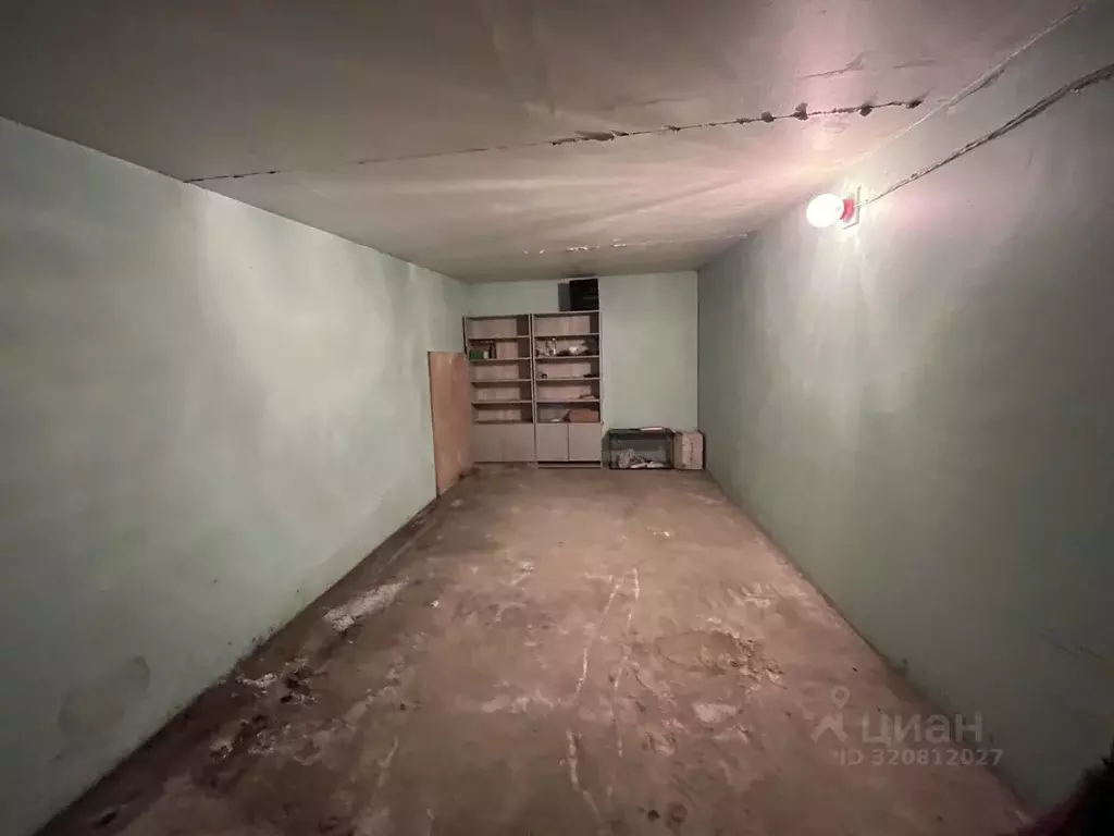 Гараж в Свердловская область, Екатеринбург ул. Фролова, 20 (18 м) - Фото 0