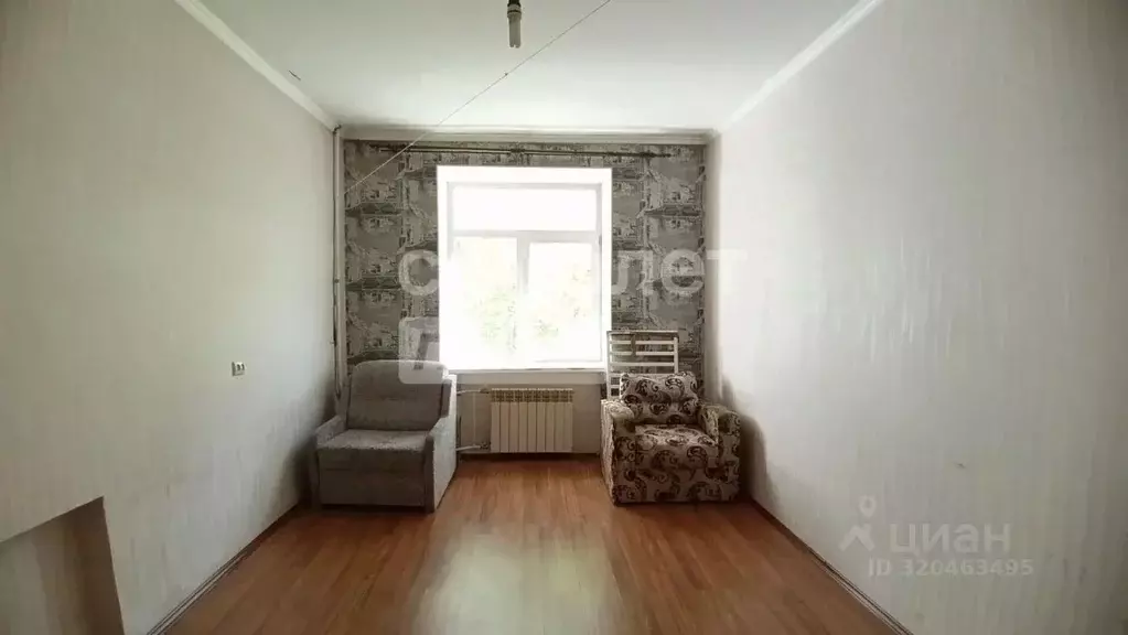 Комната Свердловская область, Екатеринбург ул. Латвийская, 18 (18.2 м) - Фото 1