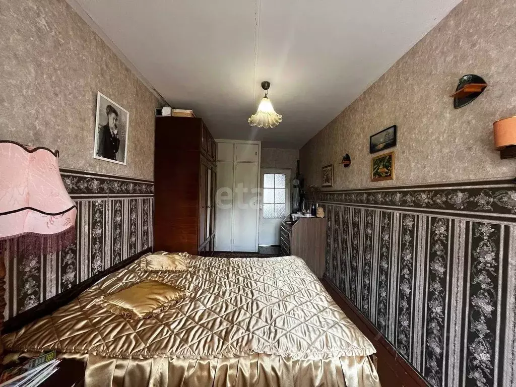 3-к кв. Ленинградская область, Волхов ул. Коммунаров, 15 (61.8 м) - Фото 1
