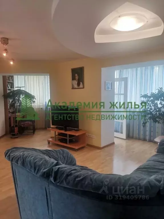 3-к кв. Саратовская область, Саратов Соколовогорская ул., 24А (99.3 м) - Фото 0