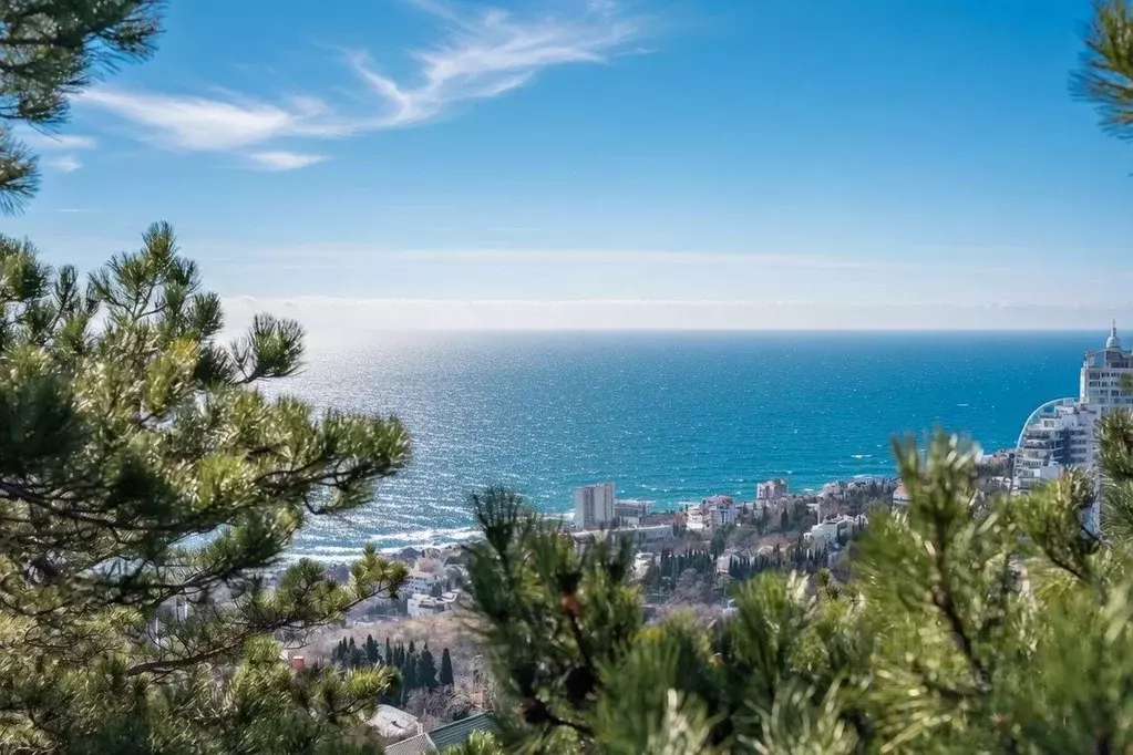 Участок в Крым, Ялта муниципальный округ, Кореиз пгт  (5.6 сот.) - Фото 1