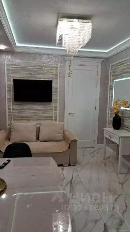 1-к кв. Саха (Якутия), Якутск ул. Кирова, 33 (36.1 м) - Фото 1