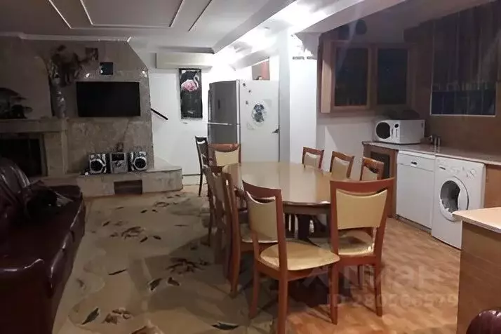 Дом в Крым, Ялта муниципальный округ, Массандра пгт ул. Мира, 26 (200 ... - Фото 1