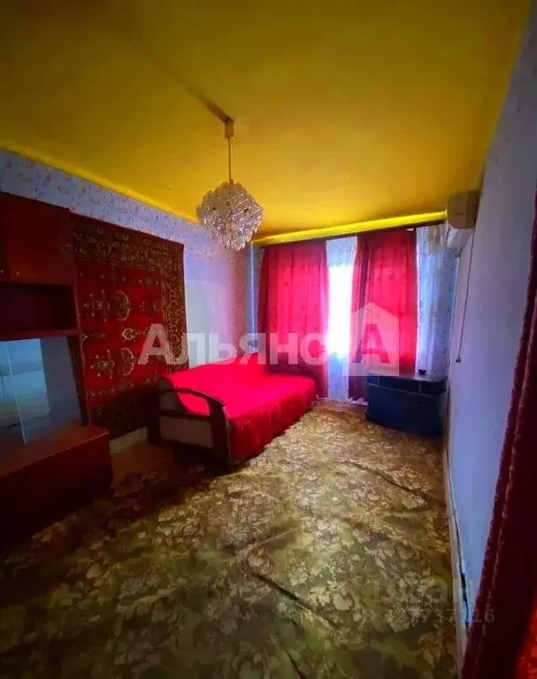 2-к кв. Краснодарский край, Усть-Лабинск ул. Преподобного Сергия ... - Фото 1