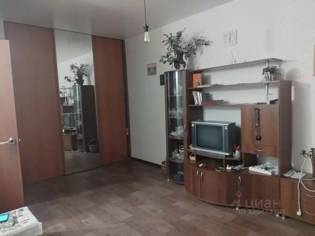 1-к кв. Волгоградская область, Волгоград Казахская ул., 15 (35.9 м) - Фото 1