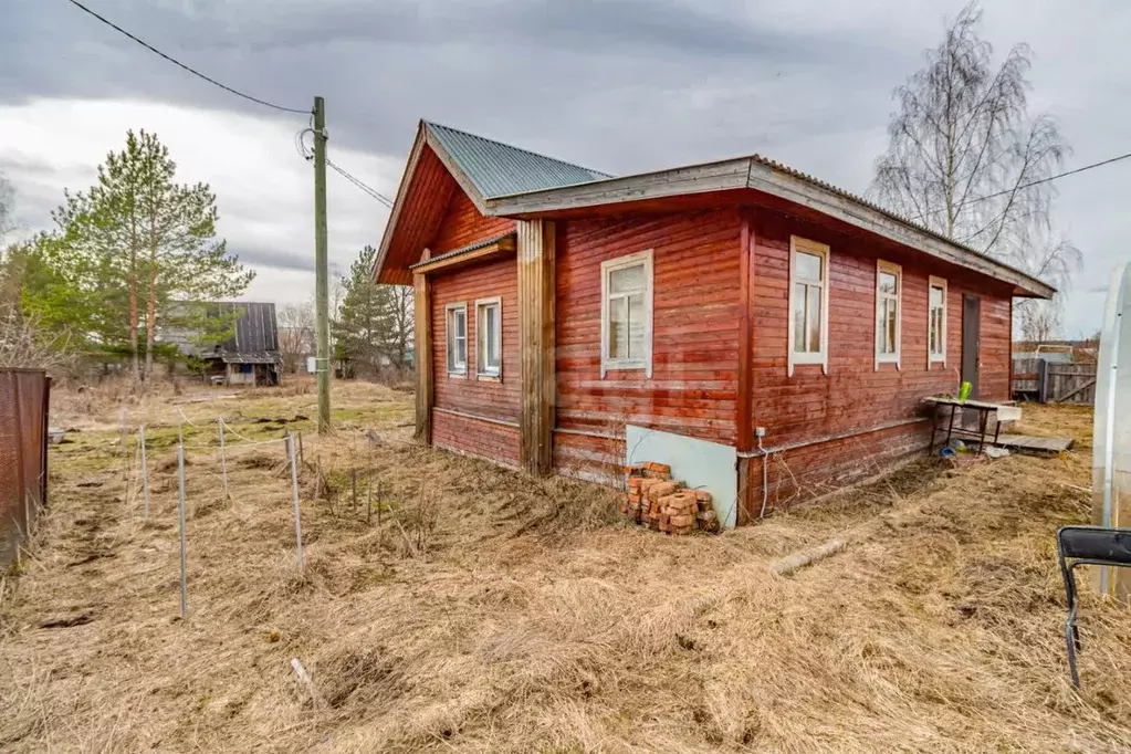 Дом в Вологодская область, д. Зуево 20 (50 м) - Фото 0