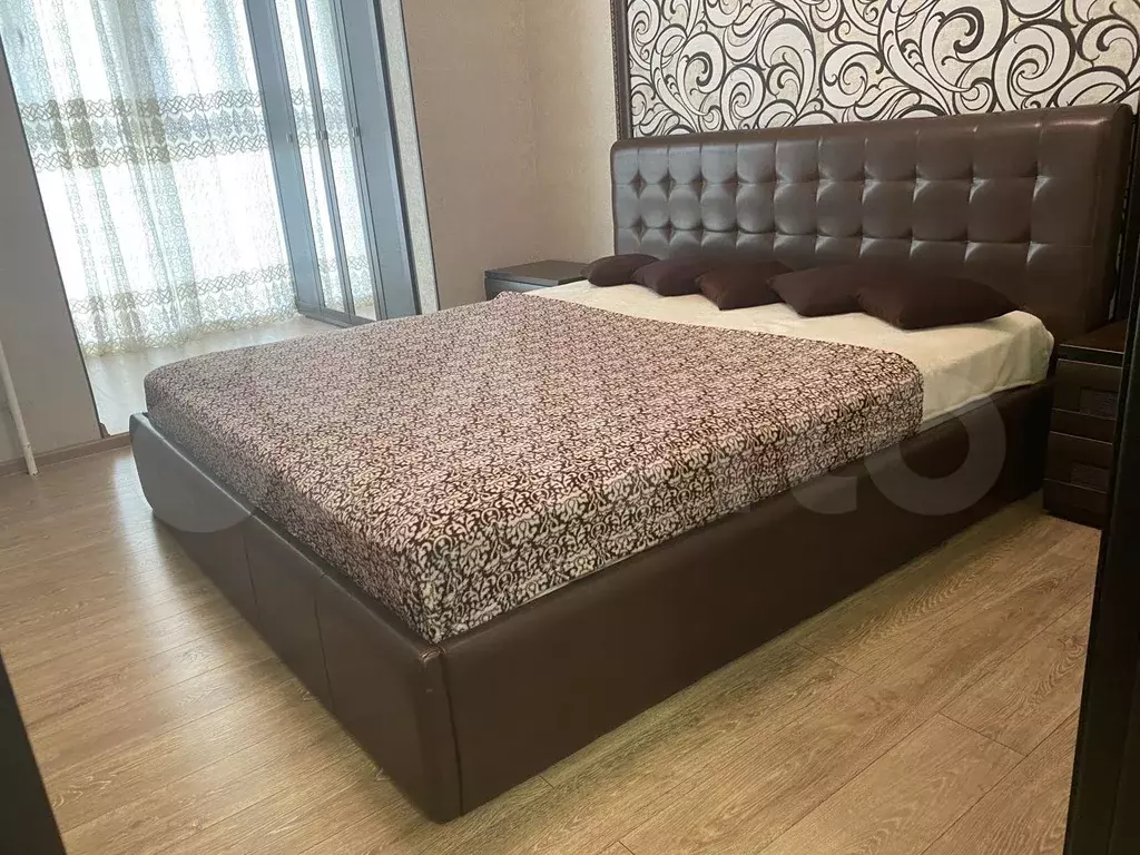 2-к. квартира, 60 м, 3/17 эт. - Фото 0
