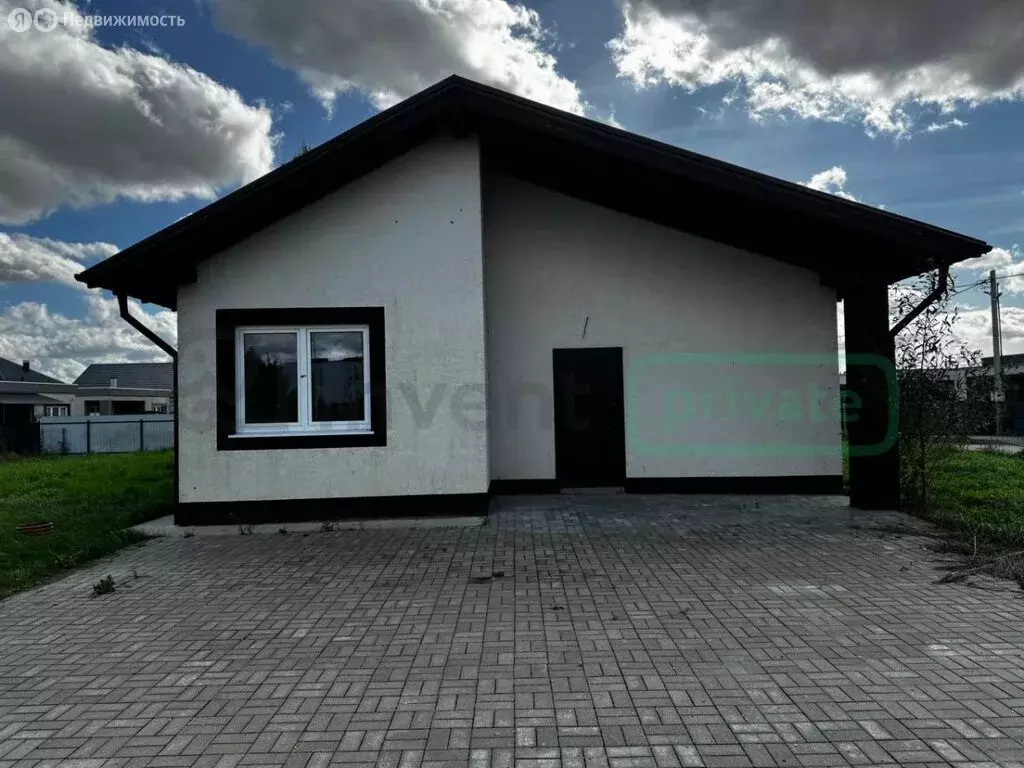 Дом в Константиновка, Красивая улица (130 м) - Фото 1