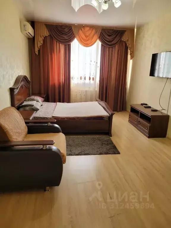 1-к кв. Краснодарский край, Краснодар ул. Александра Покрышкина, 2/2 ... - Фото 0