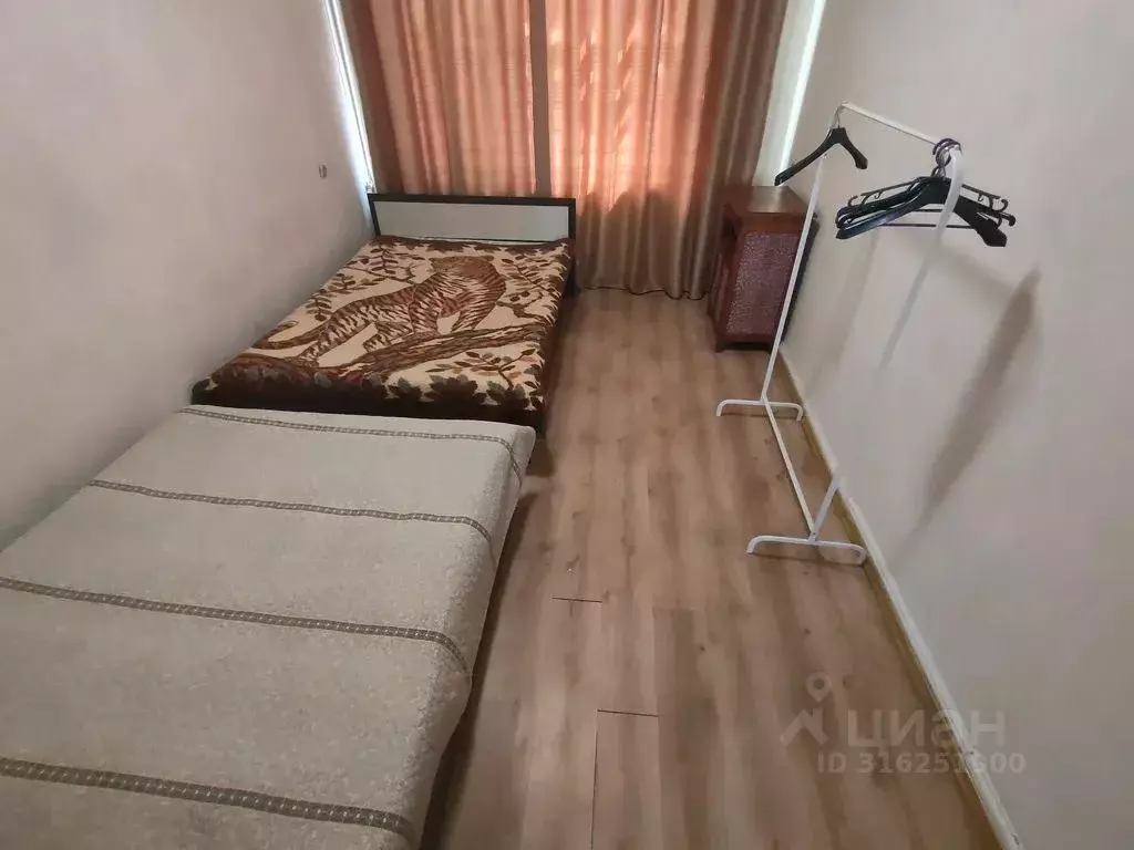 2-к кв. Воронежская область, Воронеж ул. Героев Стратосферы, 1 (64.0 ... - Фото 0