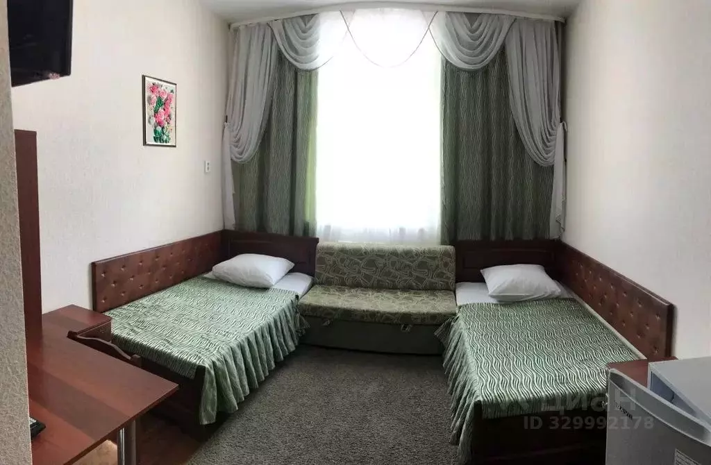 Комната Тюменская область, Ялуторовск ул. Бахтиярова, 72/1 - Фото 2